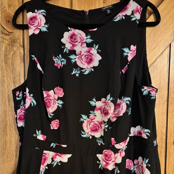 Torrid Maxi Dress 18 Floral High Neck Georgette Fabric - Picture 6 of 8